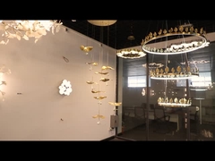 Lobby del hotel Lustrero de hojas de arce Iluminación personalizada diseñada con colgantes de vidrio