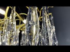 Proyecto de lámpara colgante LED con ramas de cerámica y pétalos de magnolia blanca moderna