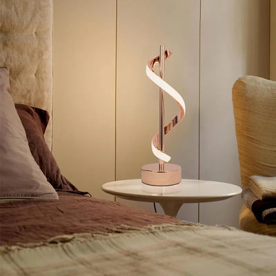 Lámpara de mesa espiral de LED minimalista contemporánea de oro rosa/negro de aluminio 12W Lámpara para dormitorio
