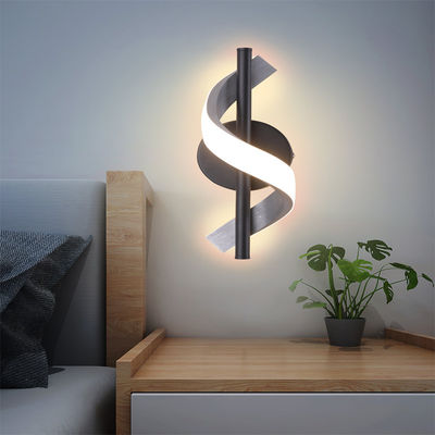 Lámpara de pared LED de diseño en espiral de aluminio Moderno 3000K / 6000K 2 Color claro Hotel Dormitorio Sala de estar Corredor de decoración curva Pared de luz