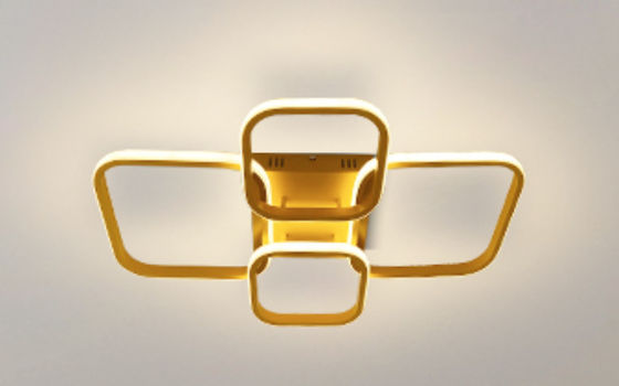 Lámpara de techo de acrílico de estudio de estilo americano moderno de cuatro cabezas rectangular LED lámpara de techo de lujo cuadrado dorado LED puede ser controlado a distancia