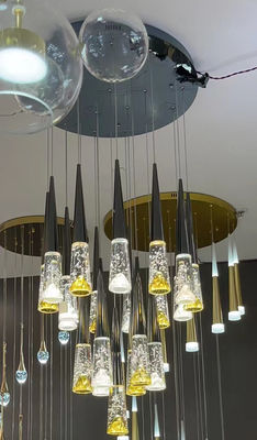 Nordic Light Luxury Silver Mountain Crystal Chandelier para Villa Duplex Escalera