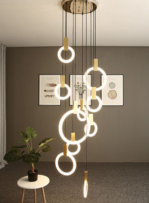 Apartamento Duplex de escalera de loft con lámparas de luz con elegir simple moderno para la villa anillo lámparas de luz largas 10KG de oro / diseño personalizado
