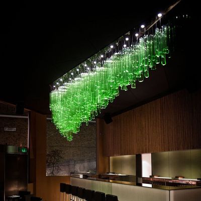 Decoración de arte de moda lámpara de luz de vidrio verde para la recepción del restaurante habitaciones de hotel hechas a medida y fuente de luz LED