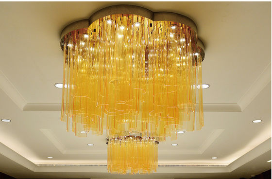 Lámparas de cristal de color para bodas Lámparas de ingeniería no estándar personalizadas en forma de flor de seis pétalos Gran hotel Comedor Luz de techo