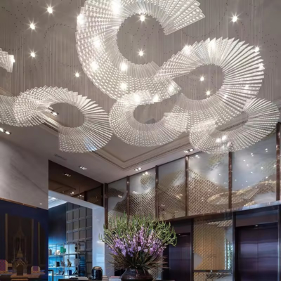 Lujo moderno Ingeniería de vidrio único No personalizado Gran lámpara de candelabrador Iluminación de interiores Decoración de la lámpara de candelabrador Luz