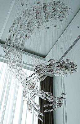 Creativo Hotel Lobby Villa Salón de banquetes Ingeniería Cristal Decoración de lámparas personalizadas Espiral Accesorios de vidrio de hoja