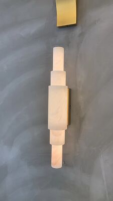 Lámpara de pared de lujo moderna minimalista de piedra de nube natural española para sala de estar, lámpara de pasillo, lámpara de pared de alabastro junto a la cama